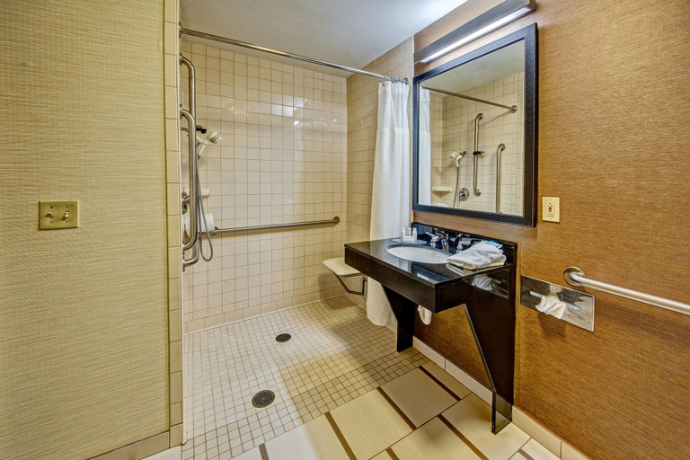 Bathroom 5, Fairfield Inn & Suites Rusasellville, Pope