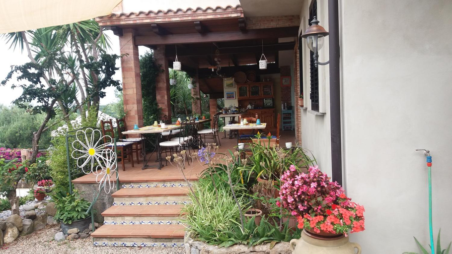 Food & Drinks, B&B Le Anthos, Salerno