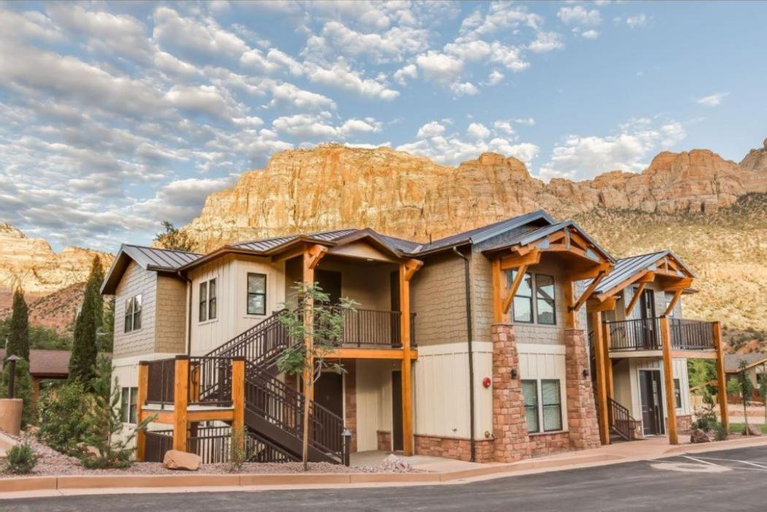 Watchman Villas, Washington