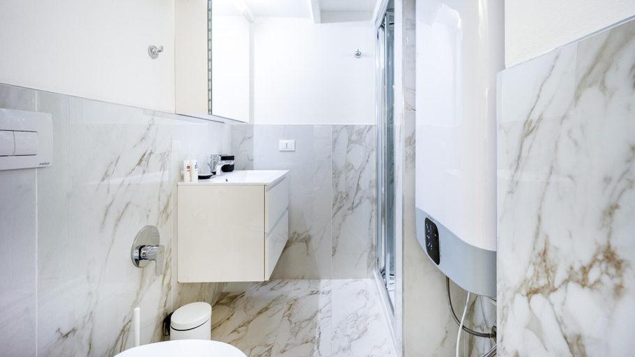 Room 3, Italianway - The B Village Standard - M6, Milano