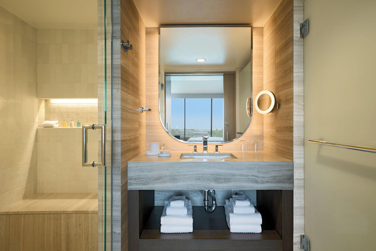 Bathroom 5, Newport Beach Marriott Hotel & Spa, Orange