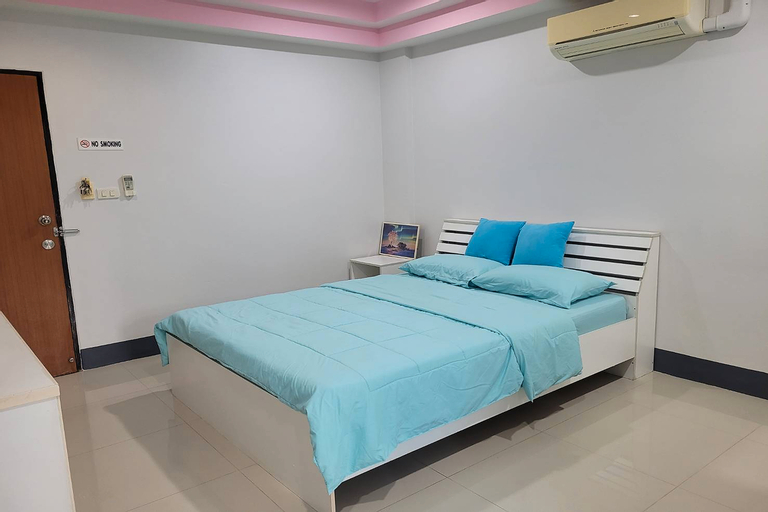 Bedroom 10