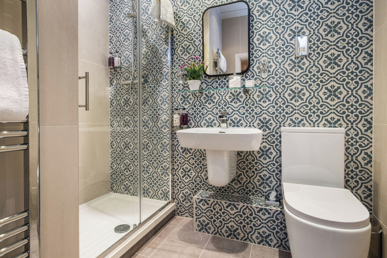 Bathroom 3, Howbeck Guest House, Cumbria