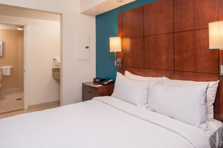 Bedroom 4, Residence Inn Pittsburgh North Shore, Allegheny