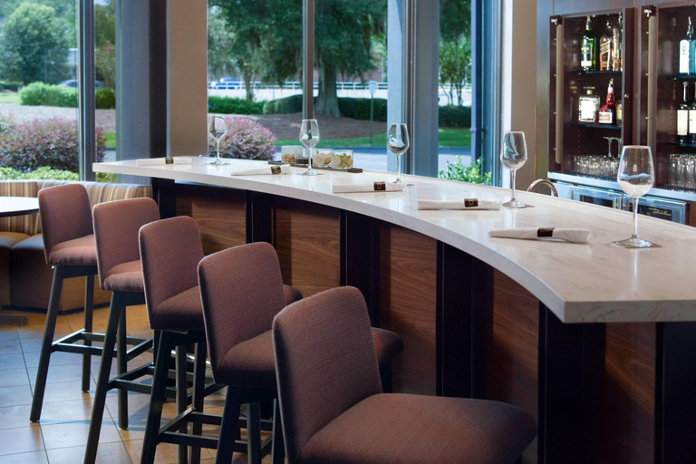 Food & Drinks 5, Courtyard by Marriott Tallahassee Downtown/Capitol, Leon