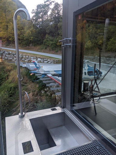 Others 4, BlackRock, Visp