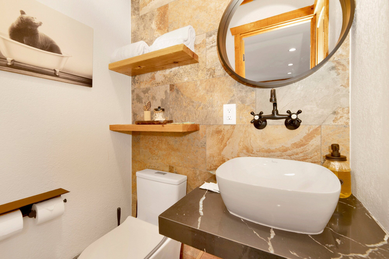 Bathroom 4, Elmwood Place #2218, San Bernardino