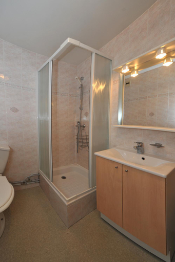 Bathroom 4, Residence Azureva Les Menuires, Savoie