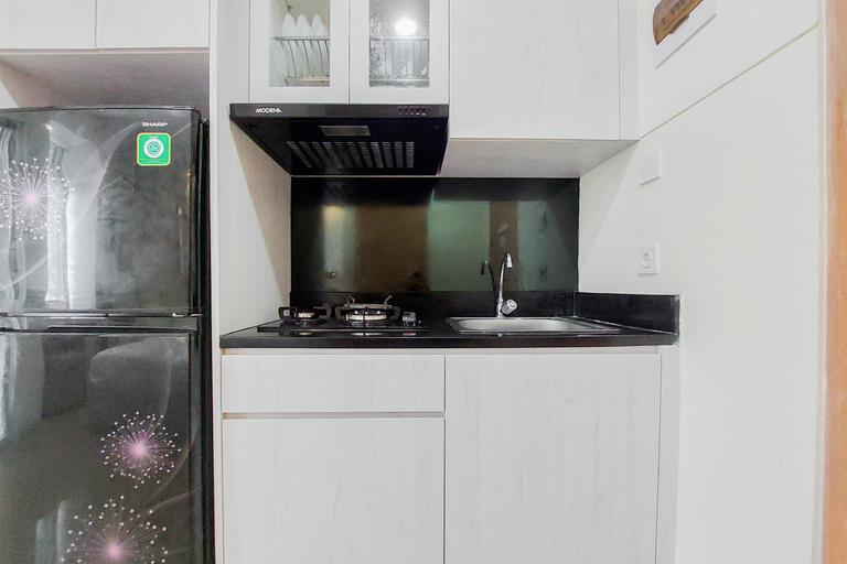Others 2, Serene and Homey Studio Apartment B Residence By Travelio, South Tangerang