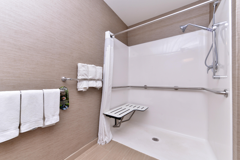 Bathroom 29