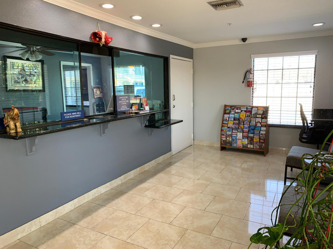 Public Area 4, Sunrise Inn & Suites, Houston