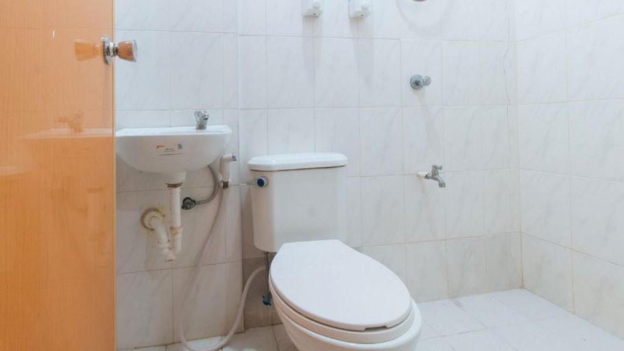 Bathroom 3