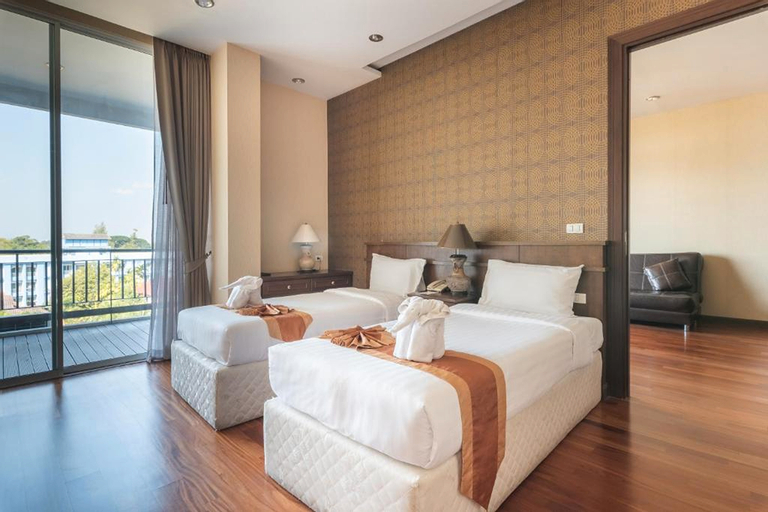 Bedroom 13