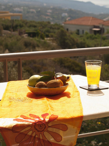 Food & Drinks 5, The Garden of Zephyrus, Crete
