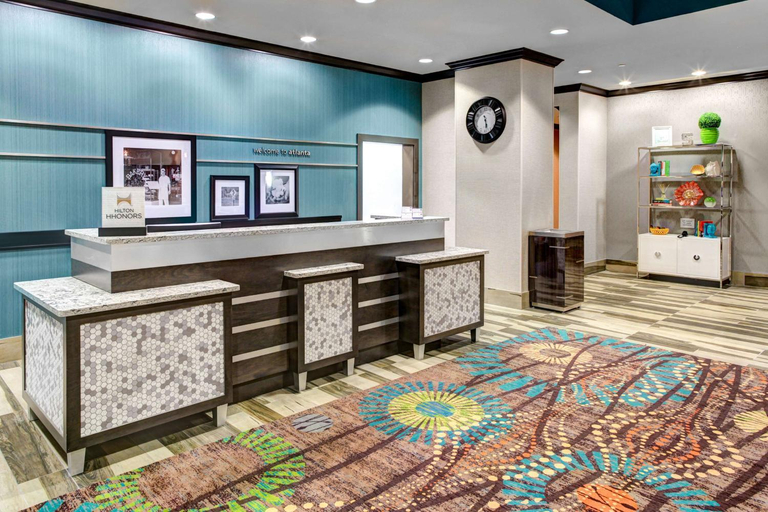 Public Area 3, Hampton Inn & Suites by Hilton Atlanta Perimeter Dunwoody, DeKalb