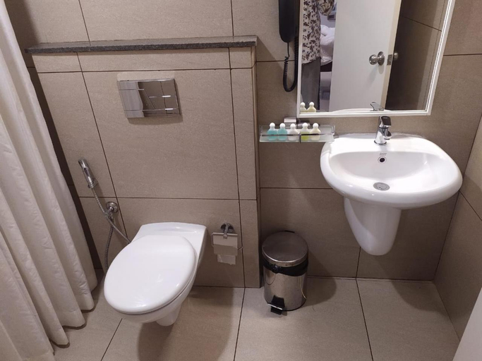 Bathroom 2, Royal Residency, Ernakulam