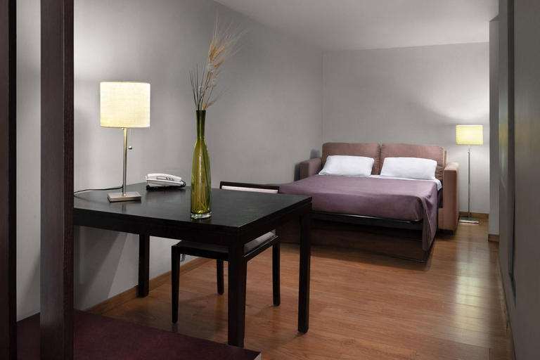 Bedroom 2, Exe Suites Reforma, Mexico City