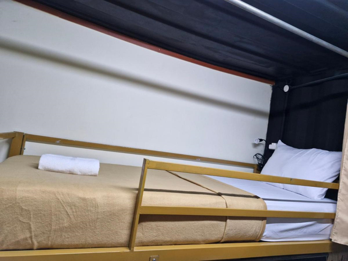 Bedroom 2, Karcof Container Hostel, Lombok