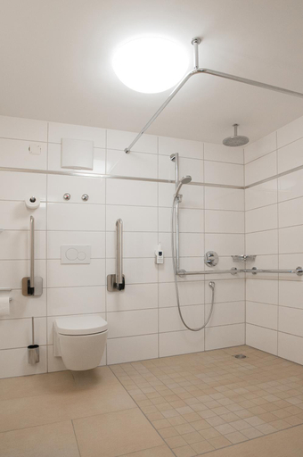 Bathroom 5, Hotel - Restaurant Hirsch, Enzkreis