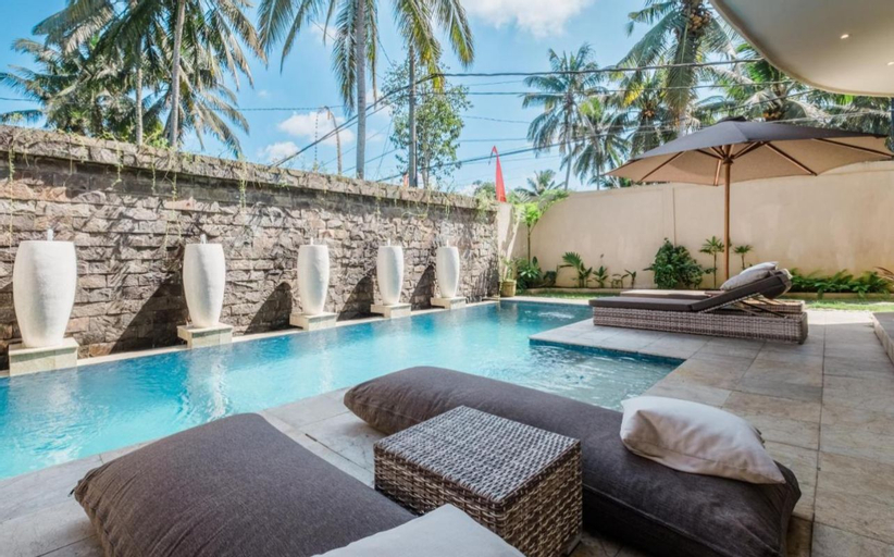 Swimming Pool 8