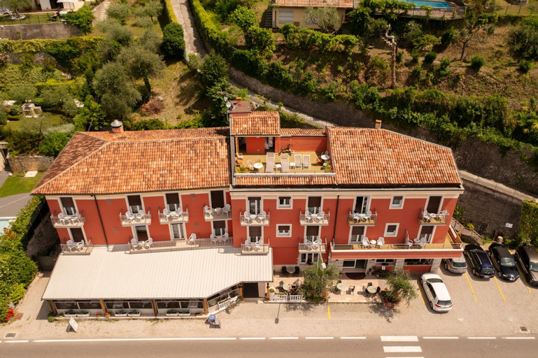 Hotel Menapace, Verona