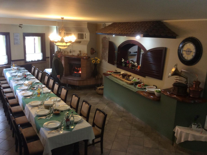 Food & Drinks 2, Pensiunea Casa Alba, Ghimbav