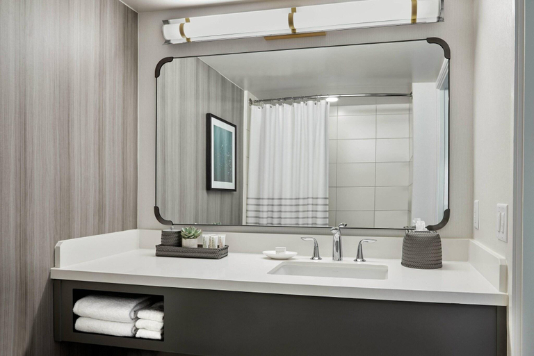Bathroom 5, Westdrift Manhattan Beach, Autograph Collection, Los Angeles