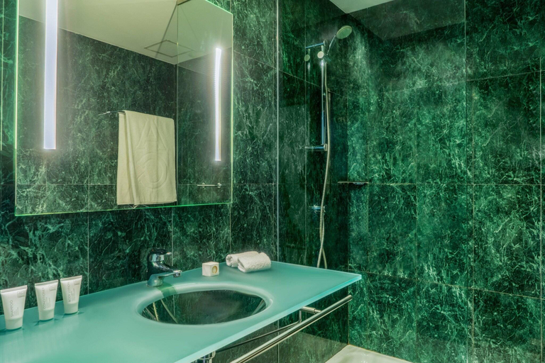 Bathroom 4, AC Hotel Ciutat de Palma by Marriott, Baleares