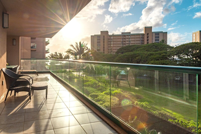 KBM Resorts FREE CAR Honua Kai Konea HKK-334 Remodeled Corner Unit Ocean Views, Maui