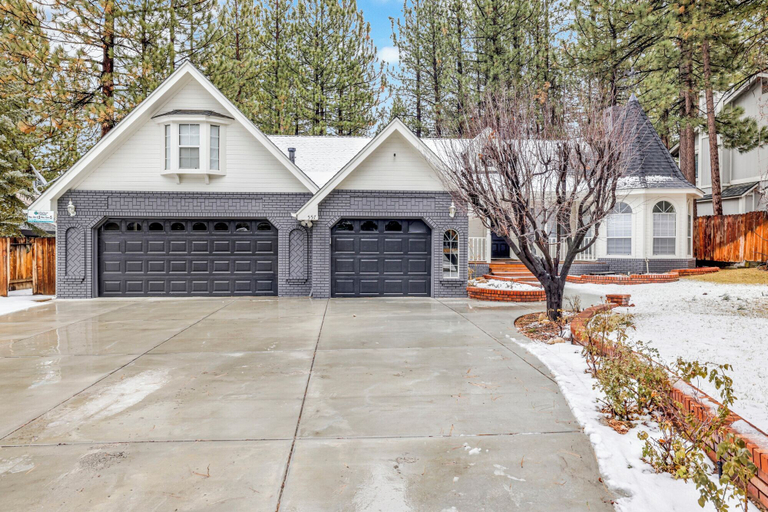 Exterior & Views 2, Slice OF Heaven #2389, San Bernardino