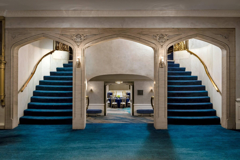 Public Area 4, The Blackstone, Autograph Collection, Cook