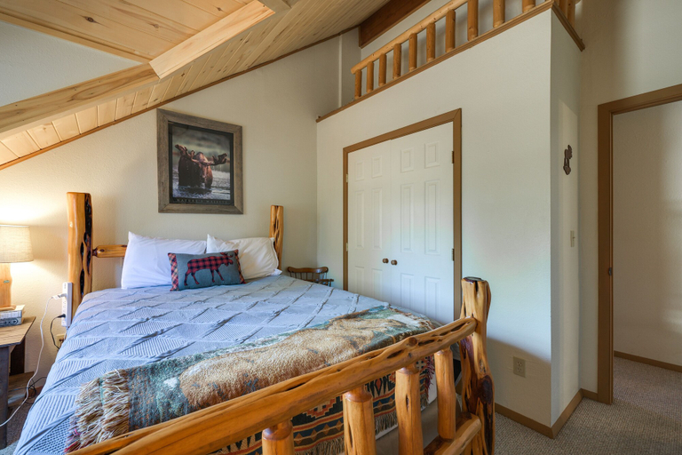 Bedroom 3, Spacious and Quiet Pagosa Springs Cabin with Deck!, Archuleta