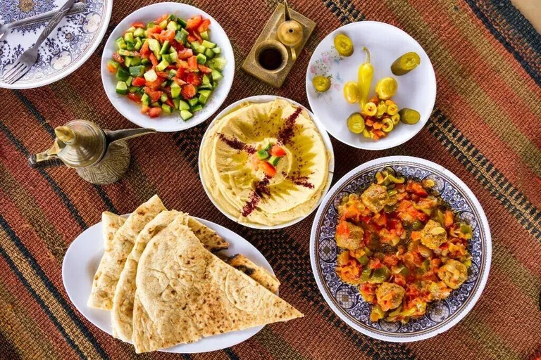 Food & Drinks 4, Dali House, Wadi Essier