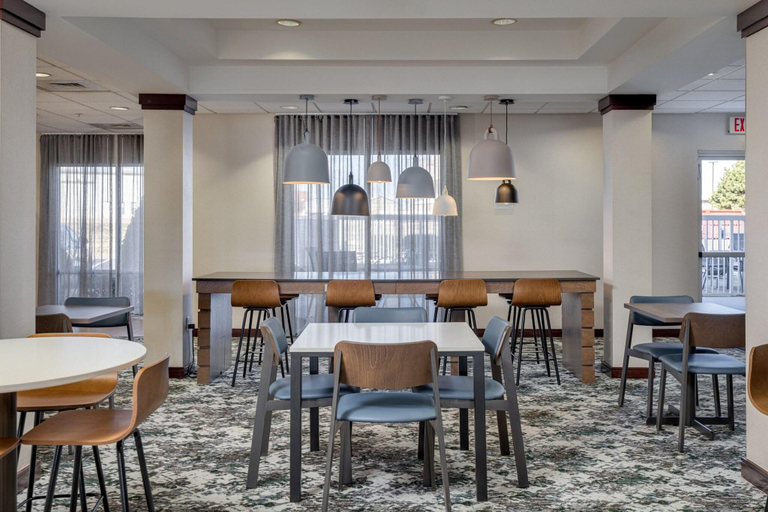 Food & Drinks 5, Fairfield Inn & Suites Lawton, Comanche