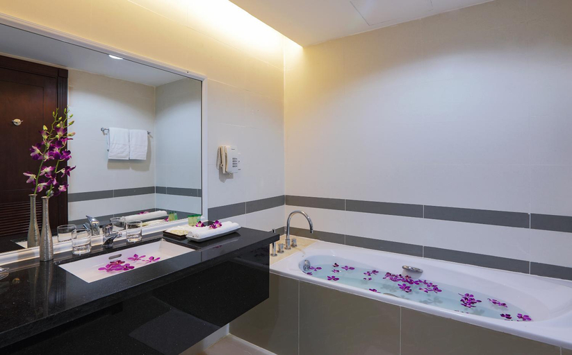 Bathroom 3, Sunrise Hotel Tay Ninh, Tây Ninh