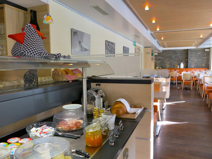 Food & Drinks 3, Bier & Erlebnis Hotel des alpes, Goms