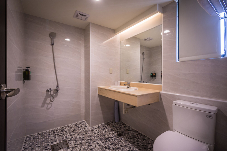 Bathroom 5, Felicity Business Hotel, Taichung