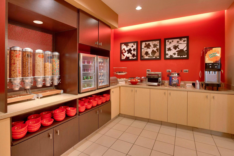 Food & Drinks 5, Towneplace Suites Vernal, Uintah