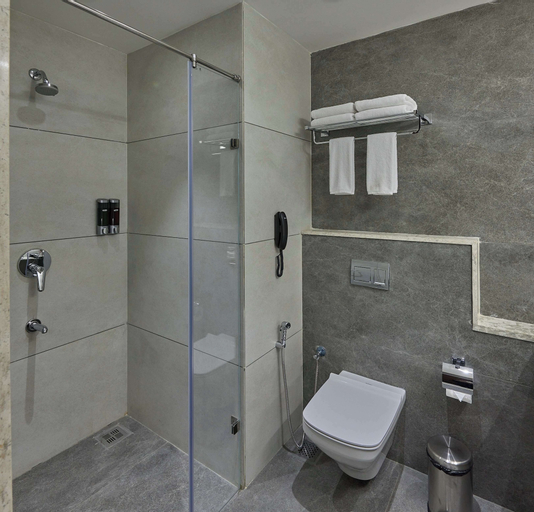 Bedroom 5, Grand Continent Hosur A Sarovar Portico Affiliate Hotel, Krishnagiri