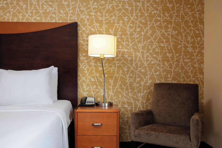 Bedroom 3, Fairfield Inn & Suites Augusta, Richmond