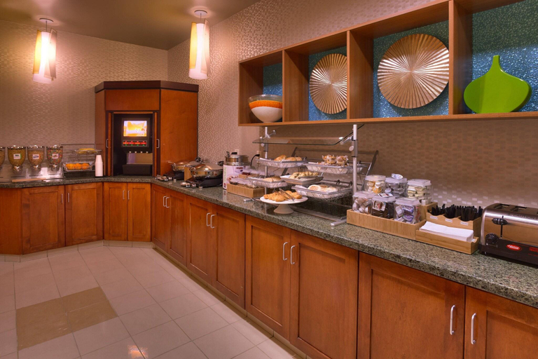 Food & Drinks 5, Springhill Suites Cedar City, Iron