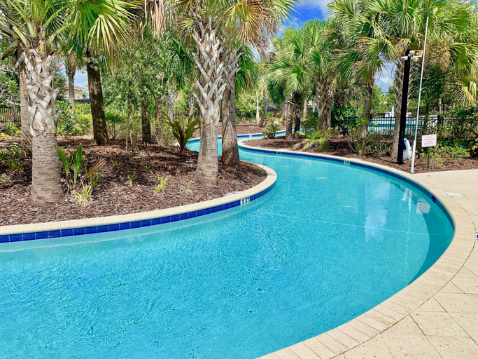 Outdoor pool 2, Luxury 5Bd w/ Jacuzzi & Pool Near Disney @ 5528, Polk