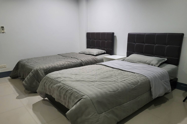 Bedroom 12