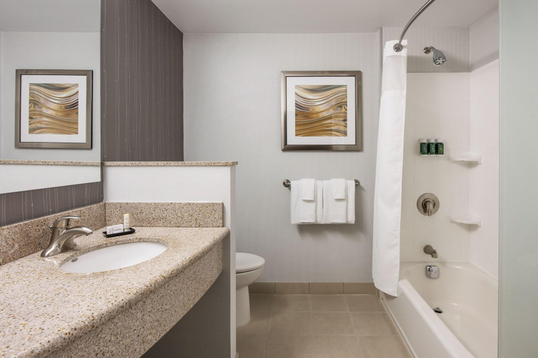 Bathroom 4, Courtyard Edmonton West, Division No. 11