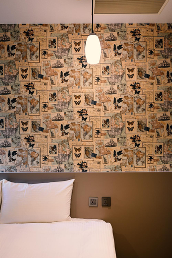 Bedroom 16
