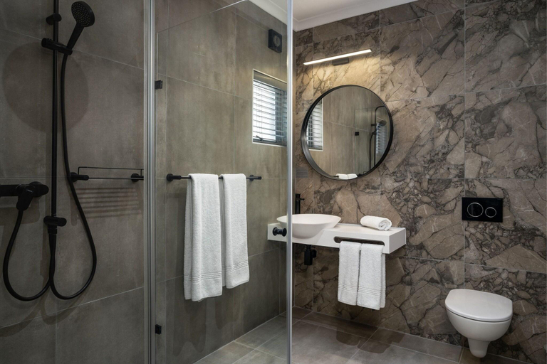 Bathroom 4, Protea Hotel Walvis Bay, Walvisbay Urban