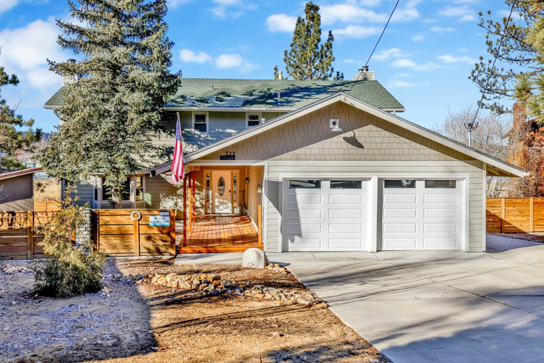 Exterior & Views 2, Eagle Escape ON BIG Bear Lake #2423, San Bernardino