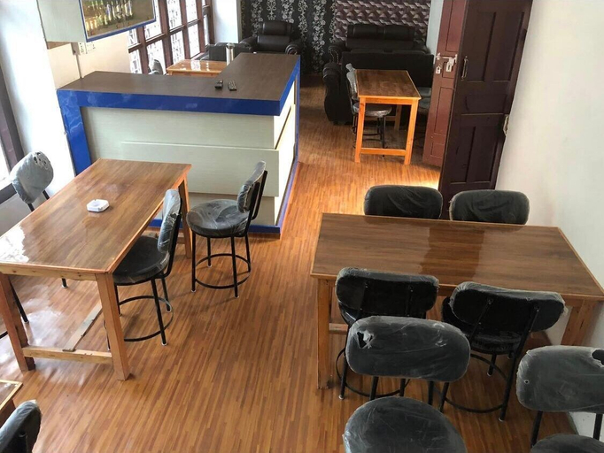 Others 4, Hotel D4 Red Mud, Karnali