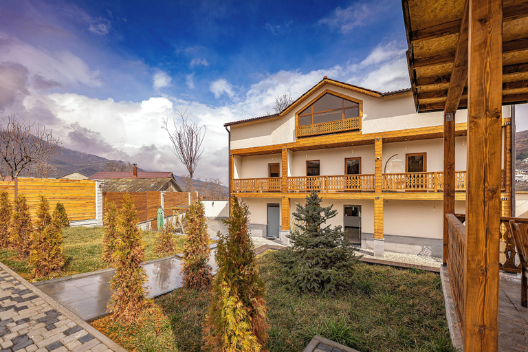 Exterior & Views 2, Taniqinn Dilijan Hotel