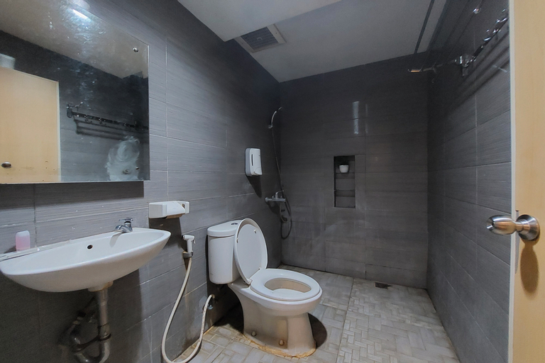 Bathroom 5